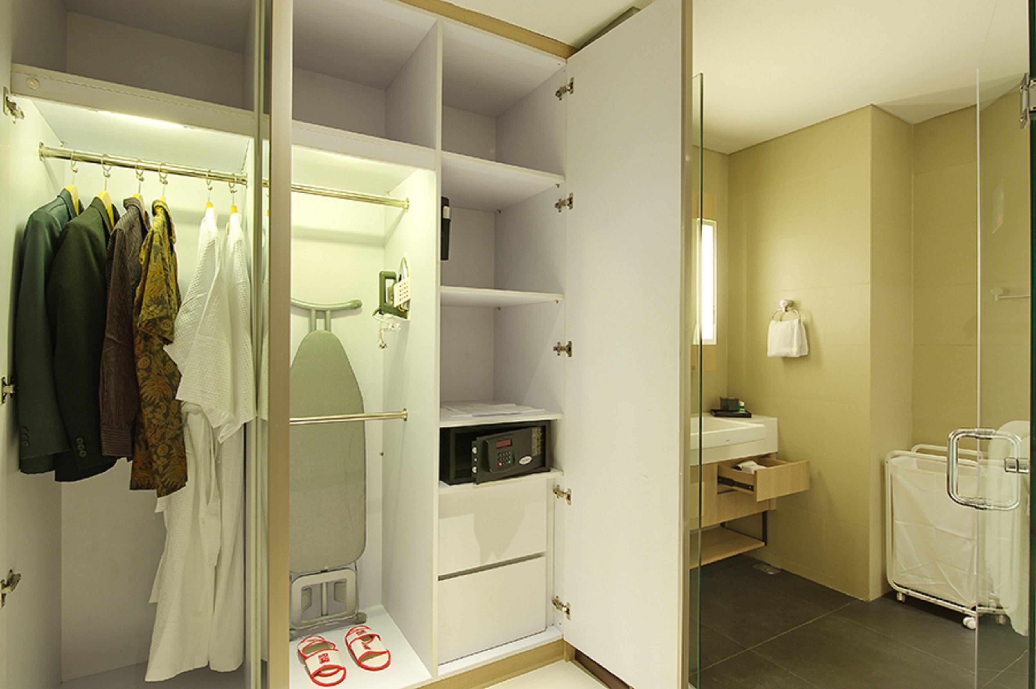 Hotel Ra Premiere Simatupang Cilandak  Exteriér fotografie