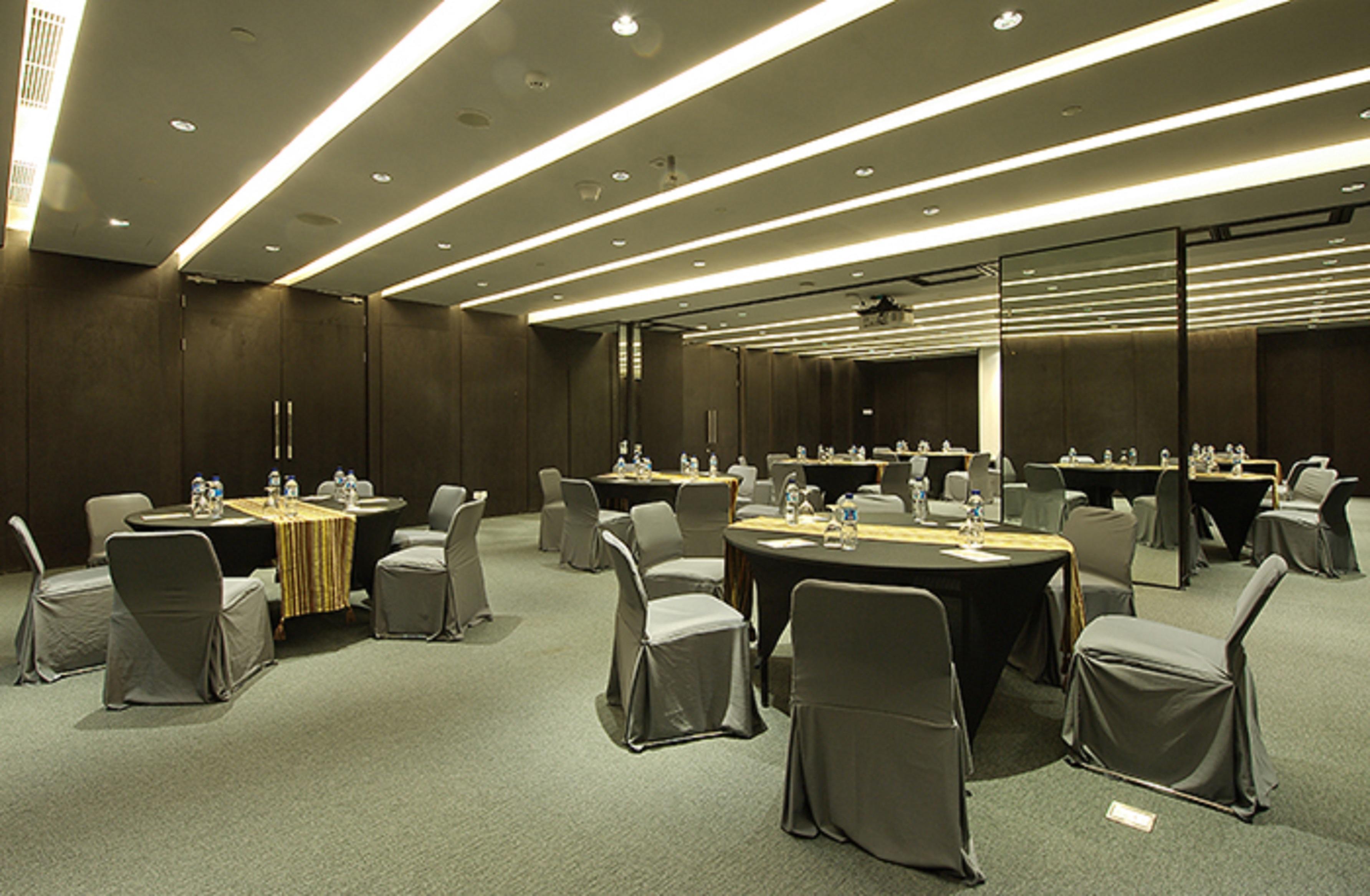 Hotel Ra Premiere Simatupang Cilandak  Exteriér fotografie